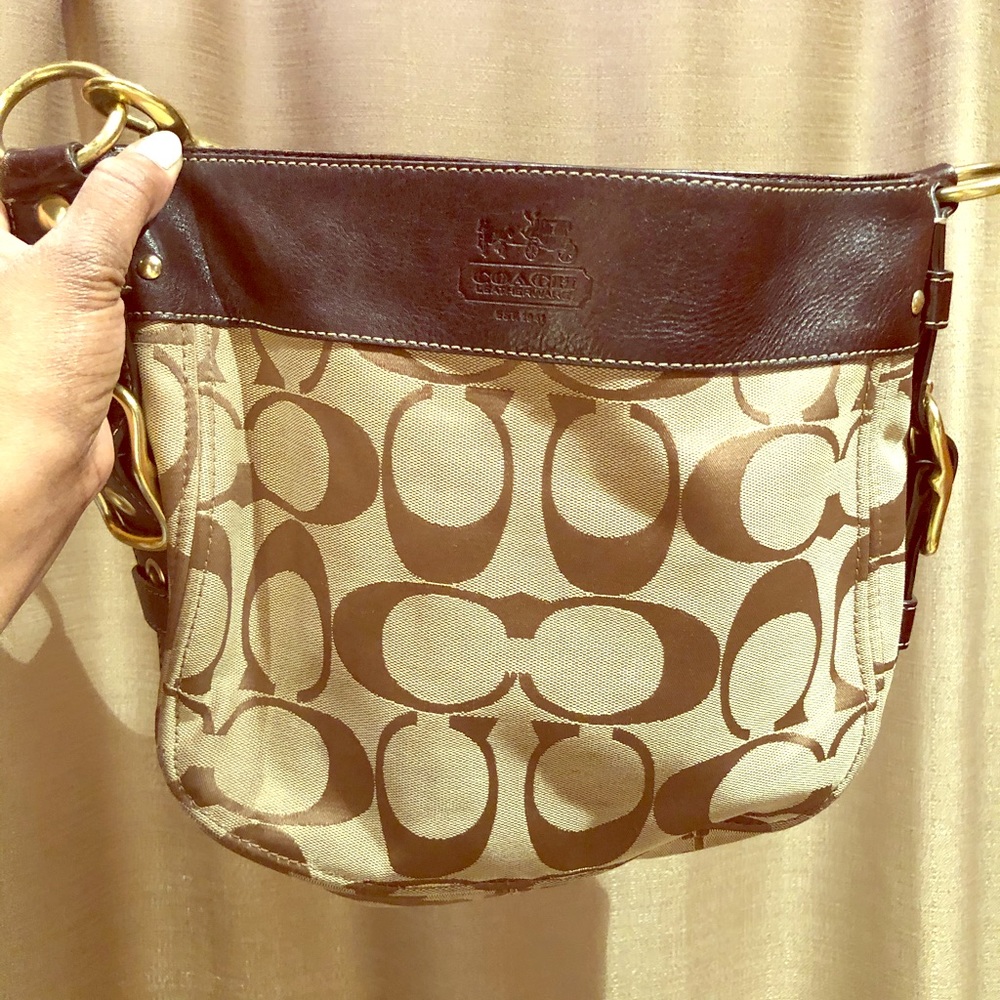 Authentic Signature Coach Bucket Bag